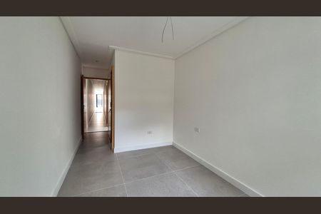 Casa à venda com 105m², 3 quartos e 4 vagas