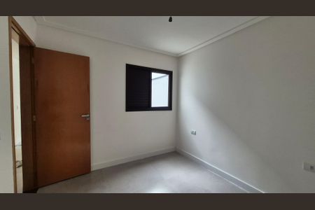 Casa à venda com 105m², 3 quartos e 4 vagas