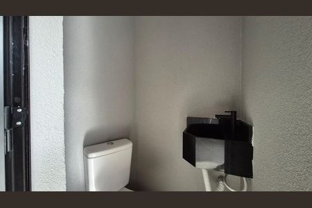 Casa à venda com 105m², 3 quartos e 4 vagas