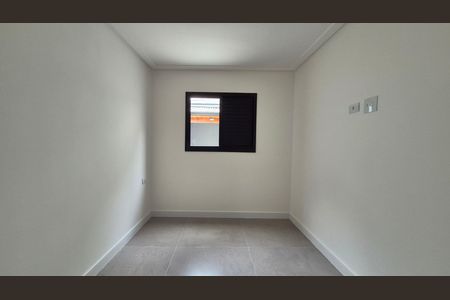 Casa à venda com 105m², 3 quartos e 4 vagas