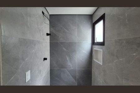 Casa à venda com 105m², 3 quartos e 4 vagas