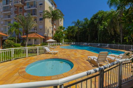 Apartamento para alugar com 55m², 2 quartos e 1 vagaÁrea comum - Piscina