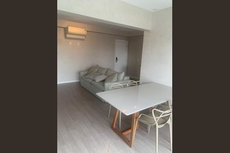 Apartamento à venda com 65m², 1 quarto e 1 vagaSala