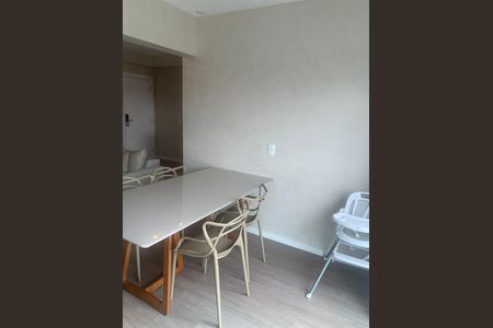 Apartamento à venda com 65m², 1 quarto e 1 vagaSala