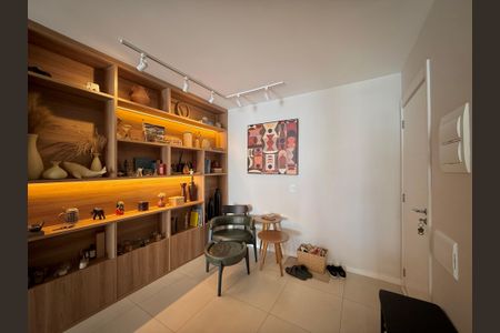 Apartamento à venda com 69m², 2 quartos e 1 vagaSala