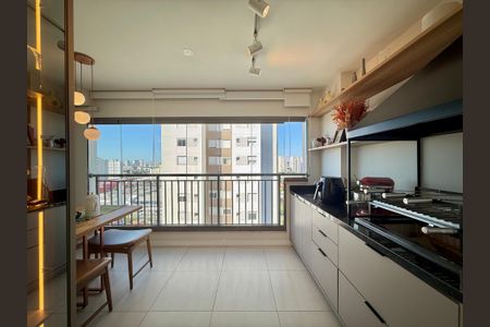 Apartamento à venda com 69m², 2 quartos e 1 vagaVaranda