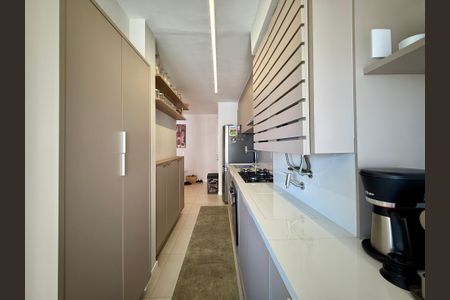 Apartamento à venda com 69m², 2 quartos e 1 vagaÁrea de Serviço