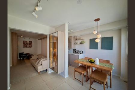 Apartamento à venda com 69m², 2 quartos e 1 vagaVaranda