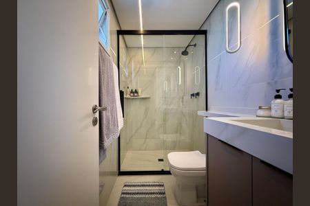 Apartamento à venda com 69m², 2 quartos e 1 vagaBanheiro Suíte 