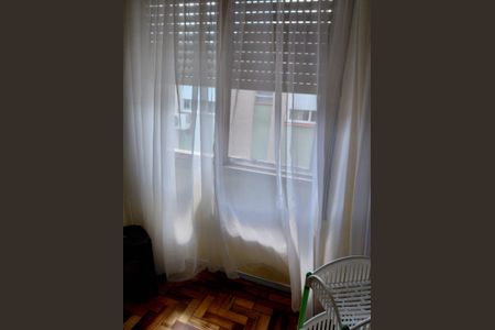Quarto de apartamento à venda com 1 quarto, 40m² em Humaitá, Porto Alegre