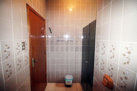 Casa à venda com 230m², 4 quartos e 3 vagasBanheiro da Suíte 2