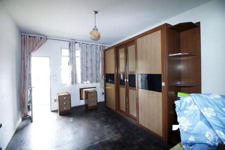 Casa à venda com 230m², 4 quartos e 3 vagasQuarto 2 - Suíte