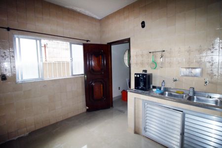 Casa à venda com 230m², 4 quartos e 3 vagasCozinha