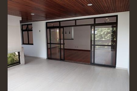 Apartamento à venda com 4 quartos, 159m² em Barra da Tijuca, Rio de Janeiro