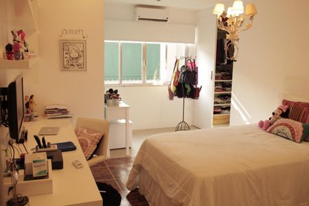 Apartamento à venda com 5 quartos, 451m² em Barra da Tijuca, Rio de Janeiro