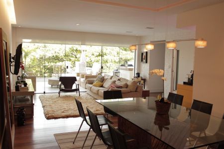 Apartamento à venda com 5 quartos, 451m² em Barra da Tijuca, Rio de Janeiro