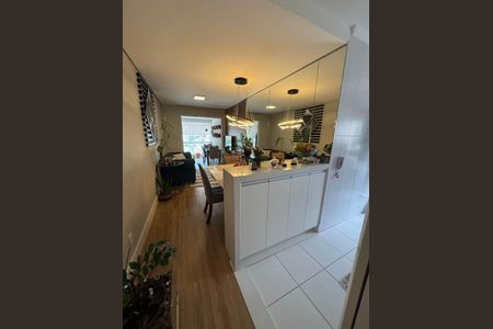 Apartamento à venda com 2 quartos, 57m² em Vila Yara, Osasco