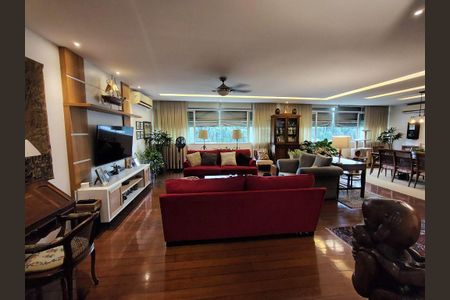 Apartamento à venda com 4 quartos, 296m² em Icaraí, Niterói