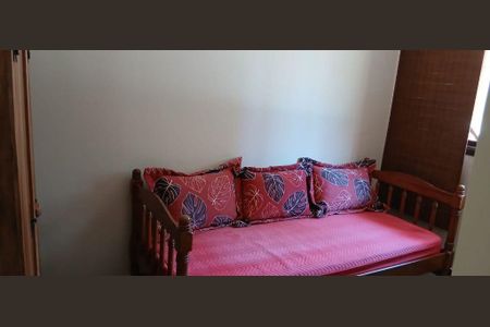 Casa à venda com 4 quartos, 445m² em Itacoatiara, Niterói