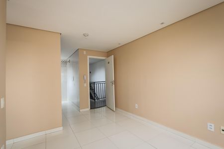 Sala de apartamento para alugar com 2 quartos, 48m² em Vila do Encontro, São Paulo