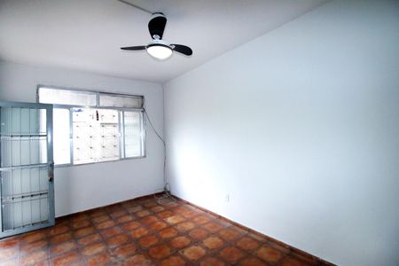 Sala de casa à venda com 2 quartos, 55m² em Penha Circular, Rio de Janeiro
