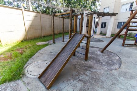 Apartamento para alugar com 41m², 2 quartos e sem vagaÁrea comum - Playground