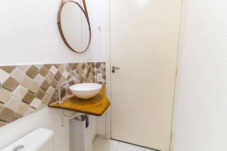Apartamento para alugar com 41m², 2 quartos e sem vaga Apartamento para alugar com 41m², 2 quartos e sem vagaBanheiro
