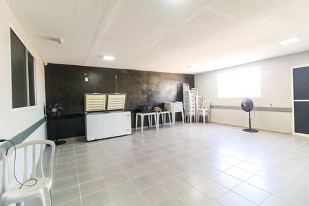 Apartamento para alugar com 41m², 2 quartos e sem vagaÁrea comum - Salão de festas