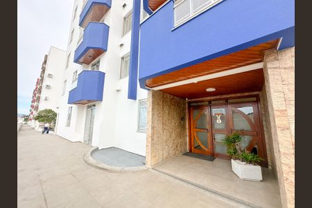 Apartamento para alugar com 63m², 2 quartos e sem vagaEntrada