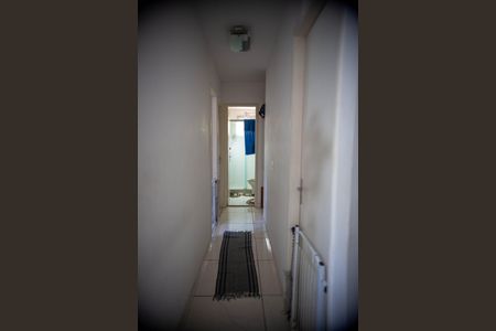Corredor Quartos de apartamento à venda com 2 quartos, 48m² em Rio Pequeno, São Paulo