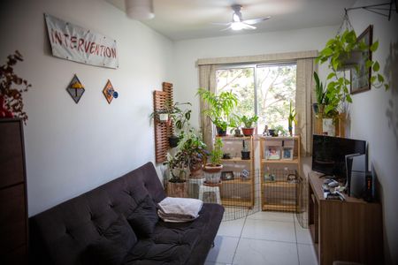 Apartamento à venda com 48m², 2 quartos e 1 vaga Apartamento à venda com 48m², 2 quartos e 1 vagaSala