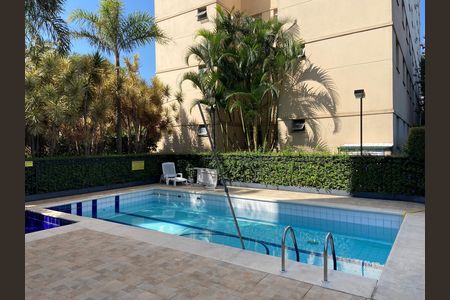 Apartamento à venda com 48m², 2 quartos e 1 vaga Apartamento à venda com 48m², 2 quartos e 1 vagaÁrea comum - Piscina