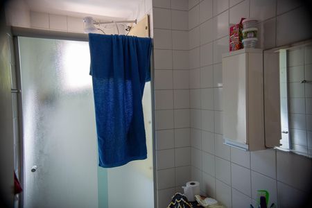 Apartamento à venda com 48m², 2 quartos e 1 vaga Apartamento à venda com 48m², 2 quartos e 1 vagaBanheiro