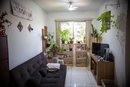Sala de apartamento à venda com 2 quartos, 48m² em Rio Pequeno, São Paulo