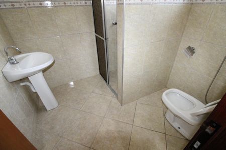 Casa para alugar com 180m², 3 quartos e 3 vagasBanheiro da Suíte