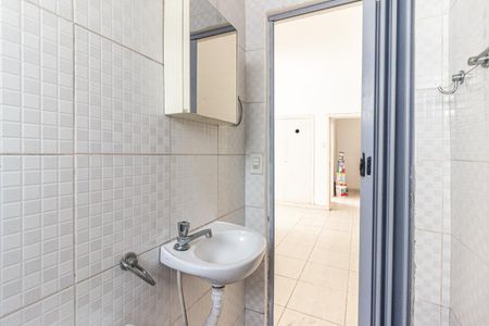 Apartamento para alugar com 45m², 1 quarto e sem vaga Apartamento para alugar com 45m², 1 quarto e sem vagaBanheiro