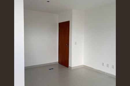 Sala de apartamento para alugar com 2 quartos, 57m² em Jardim Patricia, Uberlândia