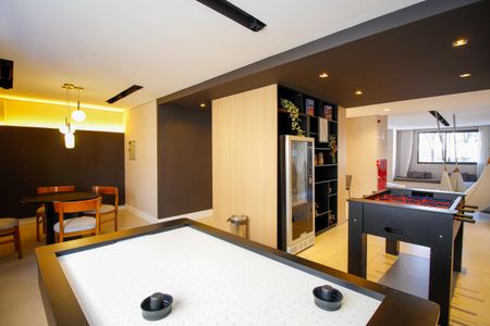 Studio para alugar com 25m², 1 quarto e sem vagaÁrea Comum - Espaço para Jogos