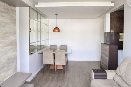 Apartamento à venda com 73m², 3 quartos e 1 vagaSala 