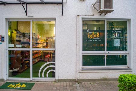 Apartamento à venda com 73m², 3 quartos e 1 vagaMercado