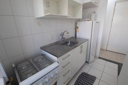 Cozinha de apartamento para alugar com 1 quarto, 33m² em Cambuci, São Paulo