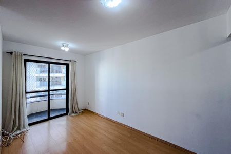 Apartamento à venda com 58m², 2 quartos e 1 vagaSala