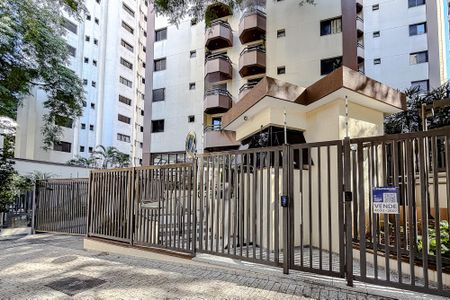 Apartamento à venda com 58m², 2 quartos e 1 vagaFachada - Plaquinha