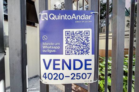 Apartamento à venda com 58m², 2 quartos e 1 vagaPlaquinha