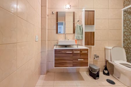 Apartamento à venda com 80m², 2 quartos e 1 vagaBanheiro