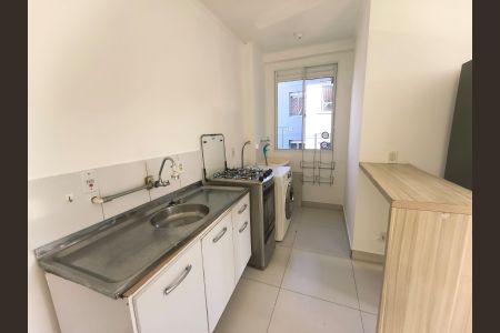 Cozinha de apartamento à venda com 2 quartos, 390m² em Morro Santana, Porto Alegre