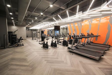 Studio para alugar com 57m², 1 quarto e 1 vaga Studio para alugar com 57m², 1 quarto e 1 vagaÁrea comum - Academia