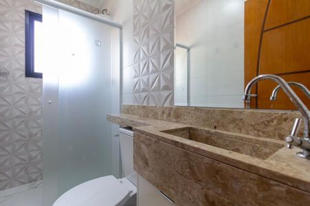 Casa de condomínio à venda com 160m², 2 quartos e 2 vagas Casa de condomínio à venda com 160m², 2 quartos e 2 vagasBanheiro 2