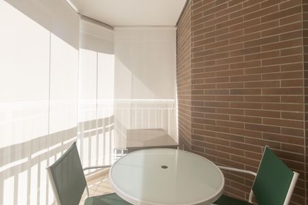 Apartamento para alugar com 42m², 1 quarto e 2 vagasVaranda