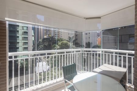 Apartamento para alugar com 42m², 1 quarto e 2 vagasVaranda